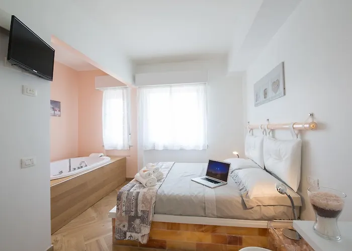 Sapore Di Sale Alojamento de Acomodação e Pequeno-almoço Roseto Degli Abruzzi